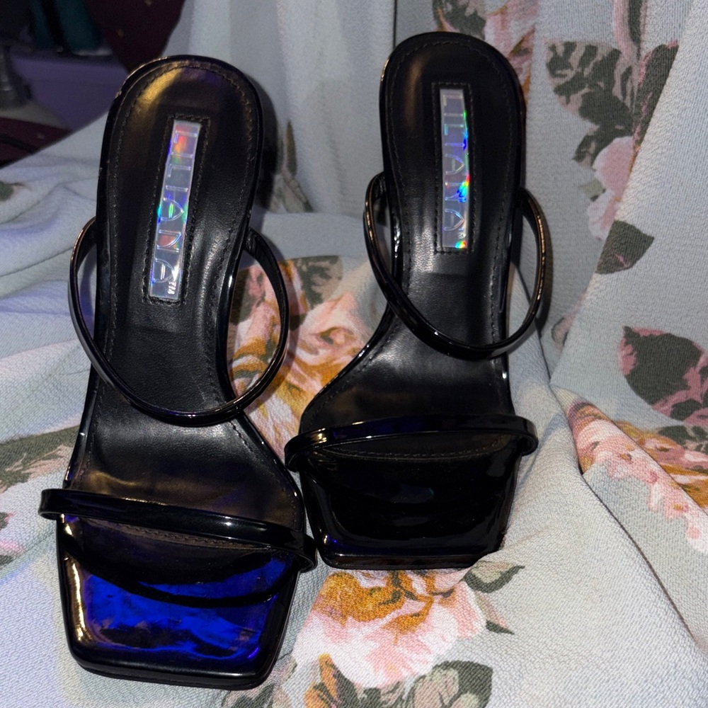 Liliana Black and Blue Heels